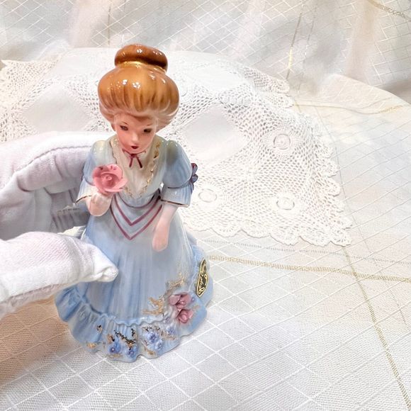 Vintage Josef Originals Victorian MARIA GIBSON GIRL Series Figurine - Picture 3 of 10